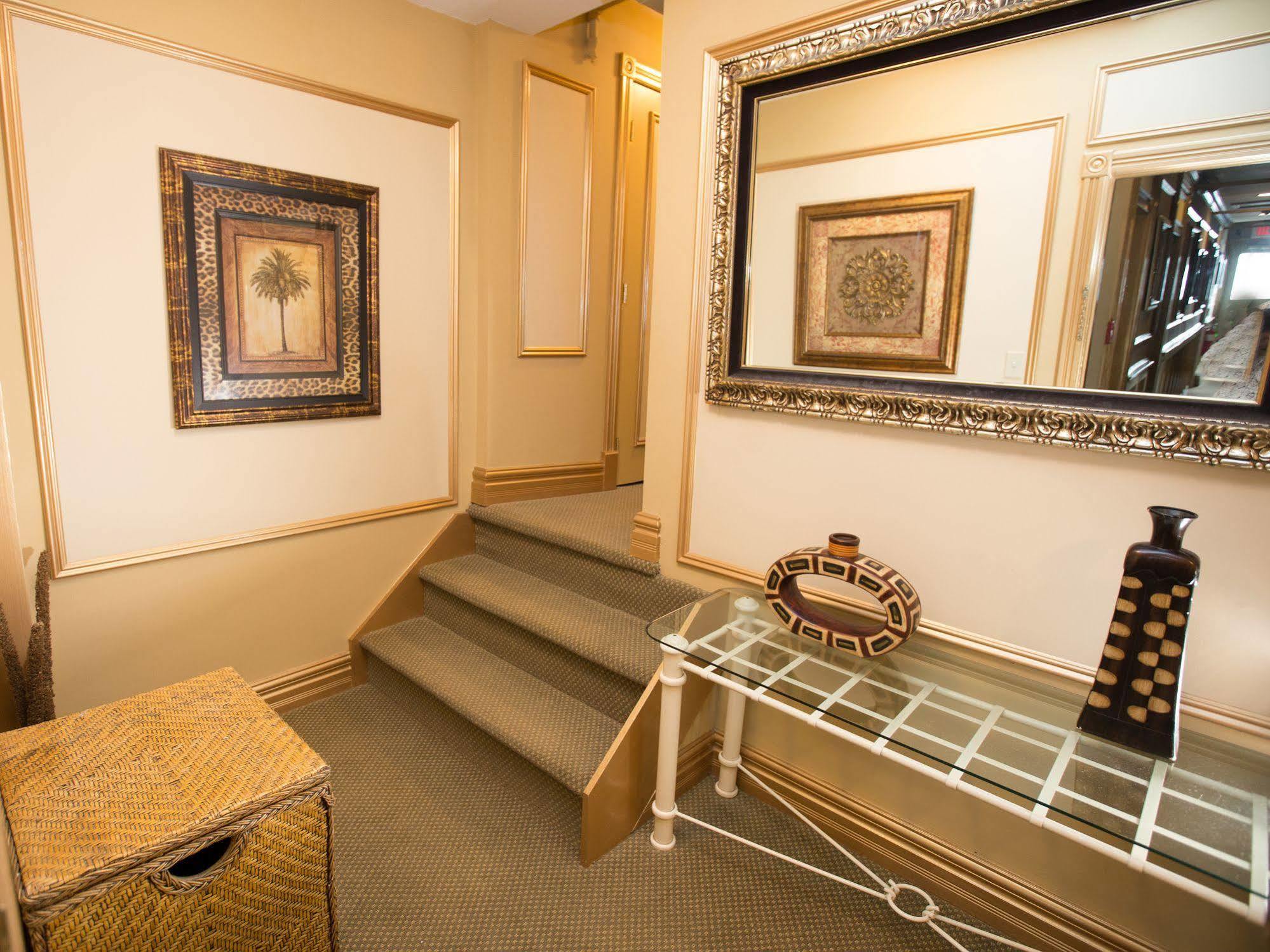 אושן גרוב Ocean View Inn מראה חיצוני תמונה